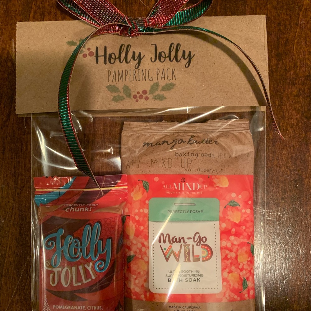 Holly Jolly All Mixd Up Gift set